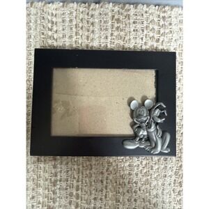 Disney 4x6 Photo Frames Mickey & Pluto, Minnie Mouse Lot Of 2